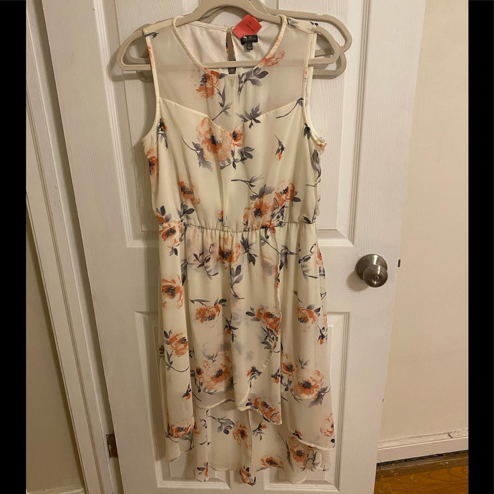 Lily Rose Flowy Floral Midi Dress